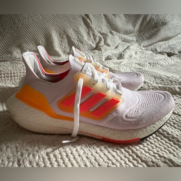 Adidas ultra boost 21’ women’s - Picture 4 of 5